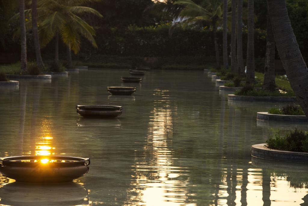 The Windflower Resort & Spa, Mysore Exteriör bild