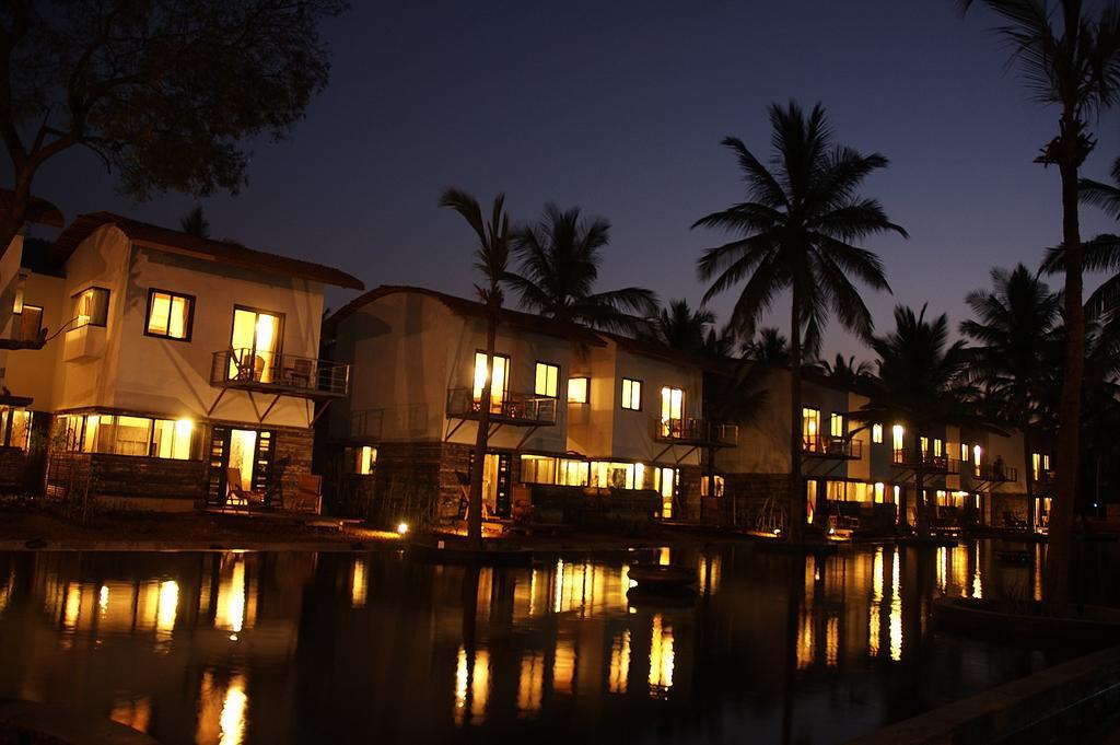The Windflower Resort & Spa, Mysore Exteriör bild